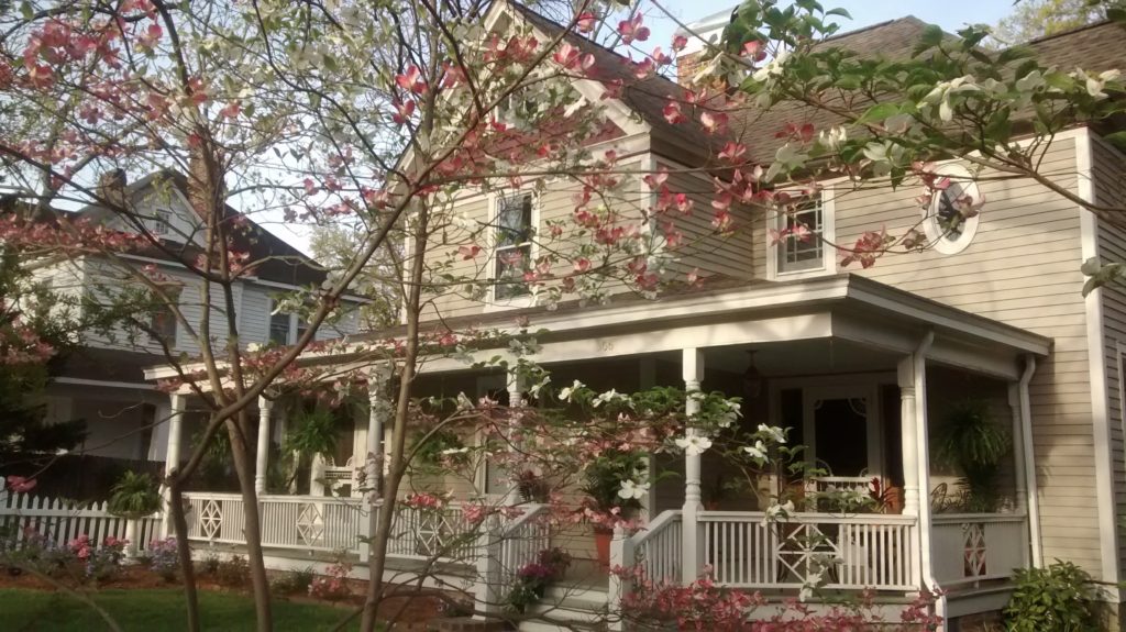 There are almost no homes for sale in College Hill right now; plus